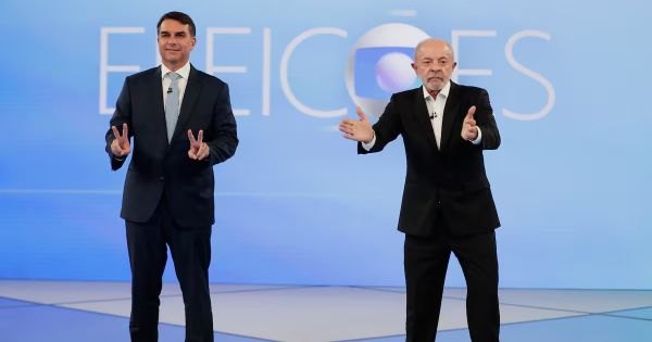 Bolsonaro apologises twice to Lula in a calmer final debate as polls show a dead heat