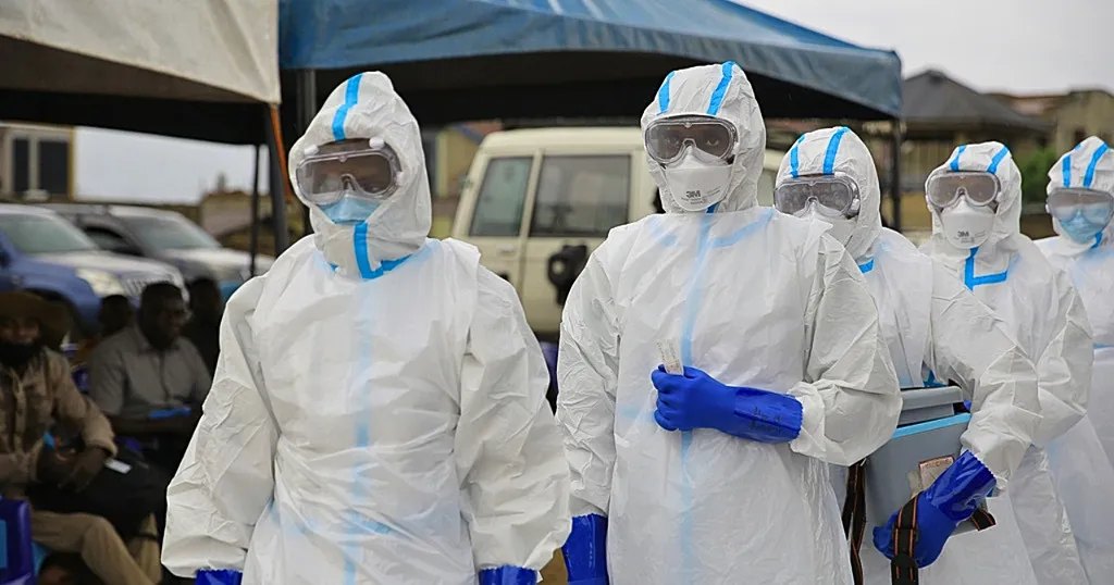 Nigeria steps up airport health screenings over Ebola fears | Africanews
